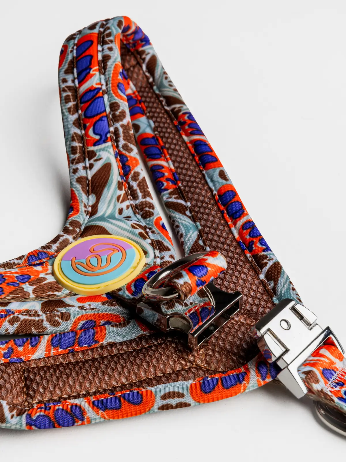 le-chouchou-paris-harness-details Soft padded step-in harness for small dogs with orange, brown, and purple print – Le ChouChou Paris
