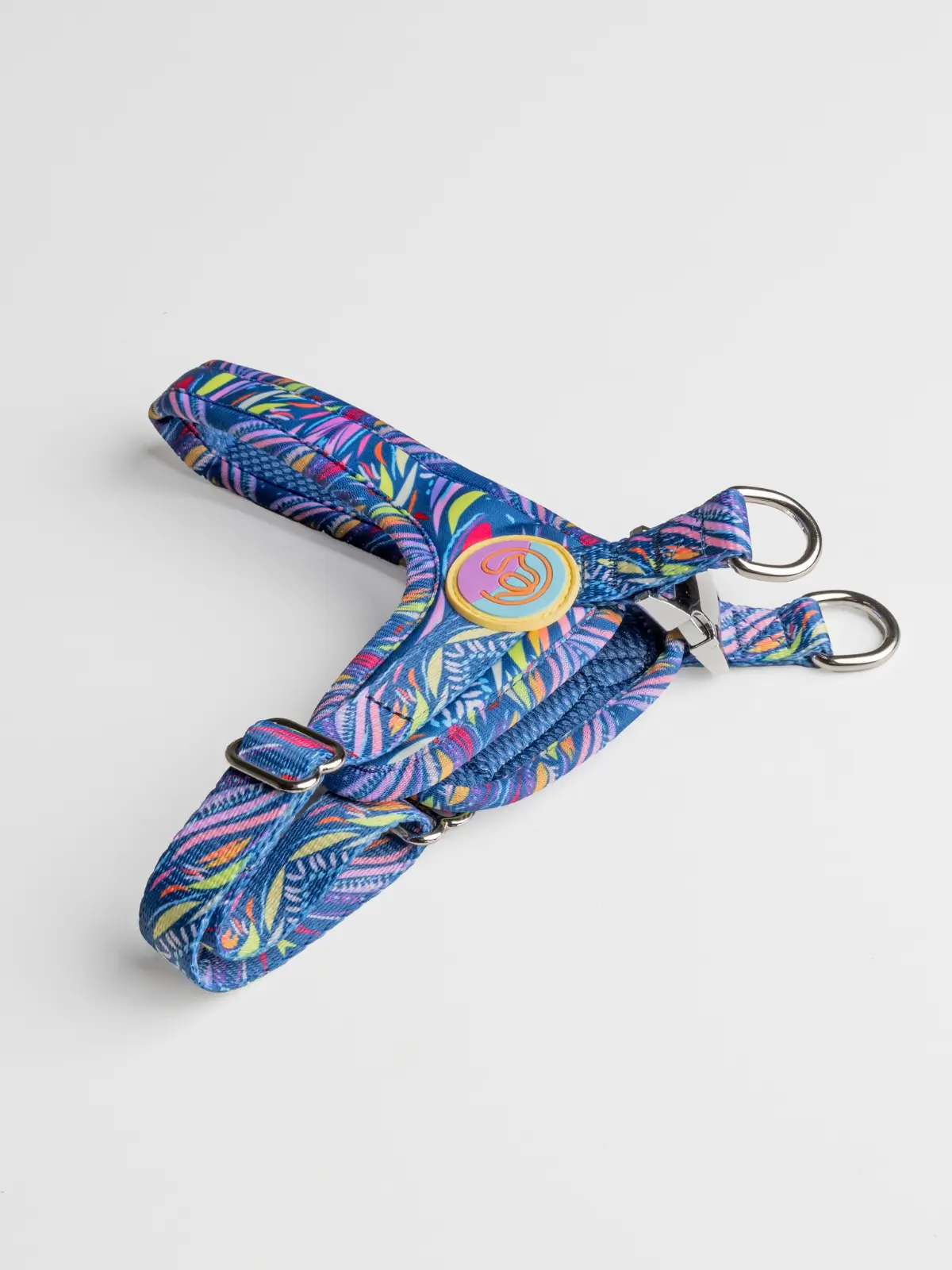 le-chouchou-paris-step-in-harness Océan Bijou step-in dog harness with tropical blue and pink pattern – Le ChouChou Paris