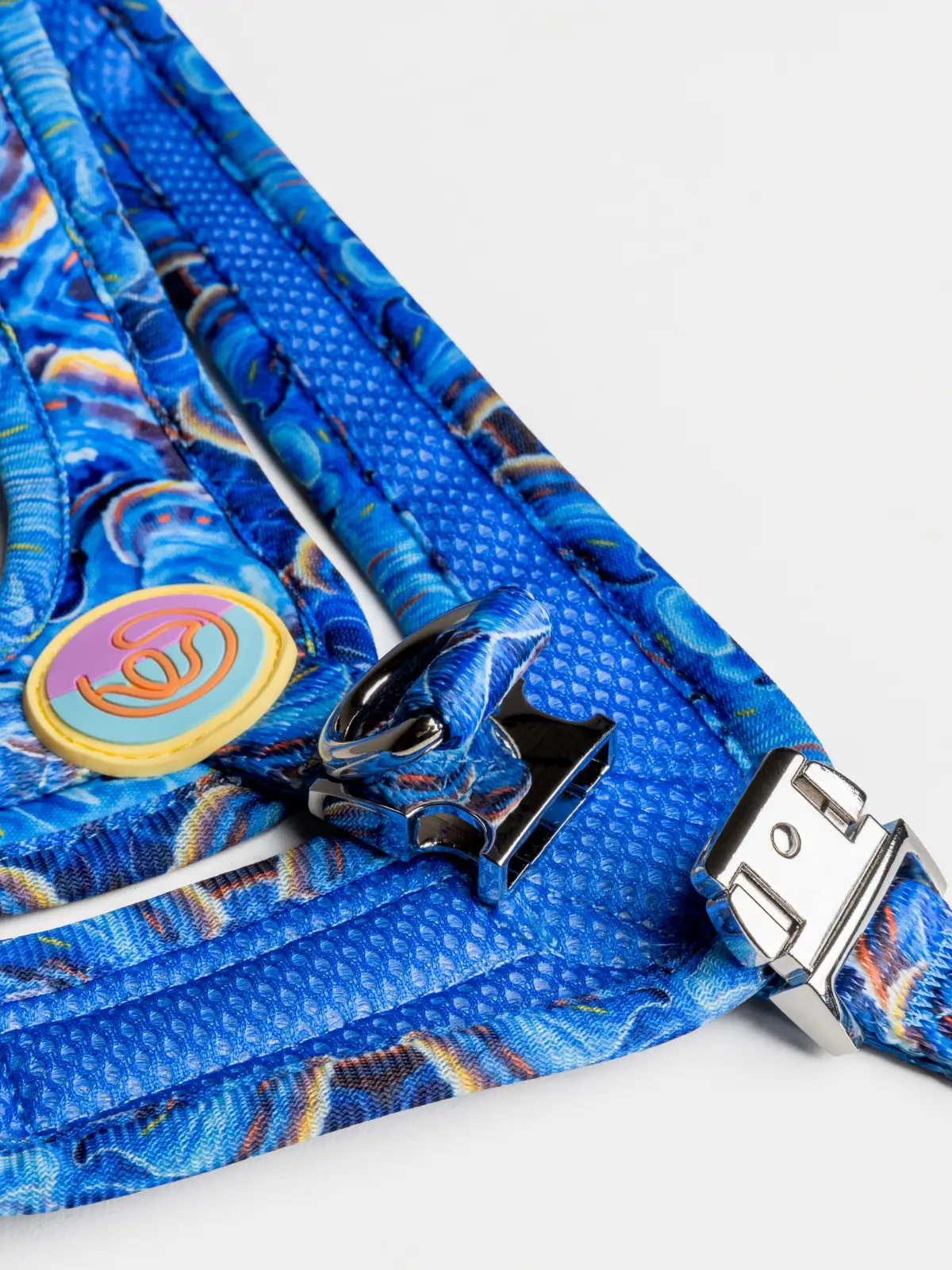 step-in-dog-harness-details Aqua Mystique Step-In Dog Harness - Image 3